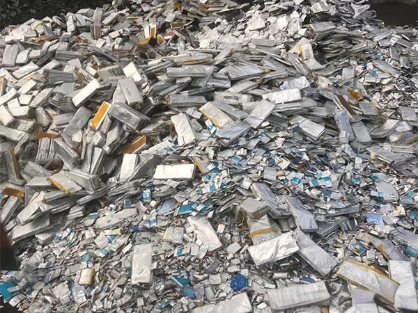 廢舊鋰電池熱解處理設備，解決行業(yè)痛點